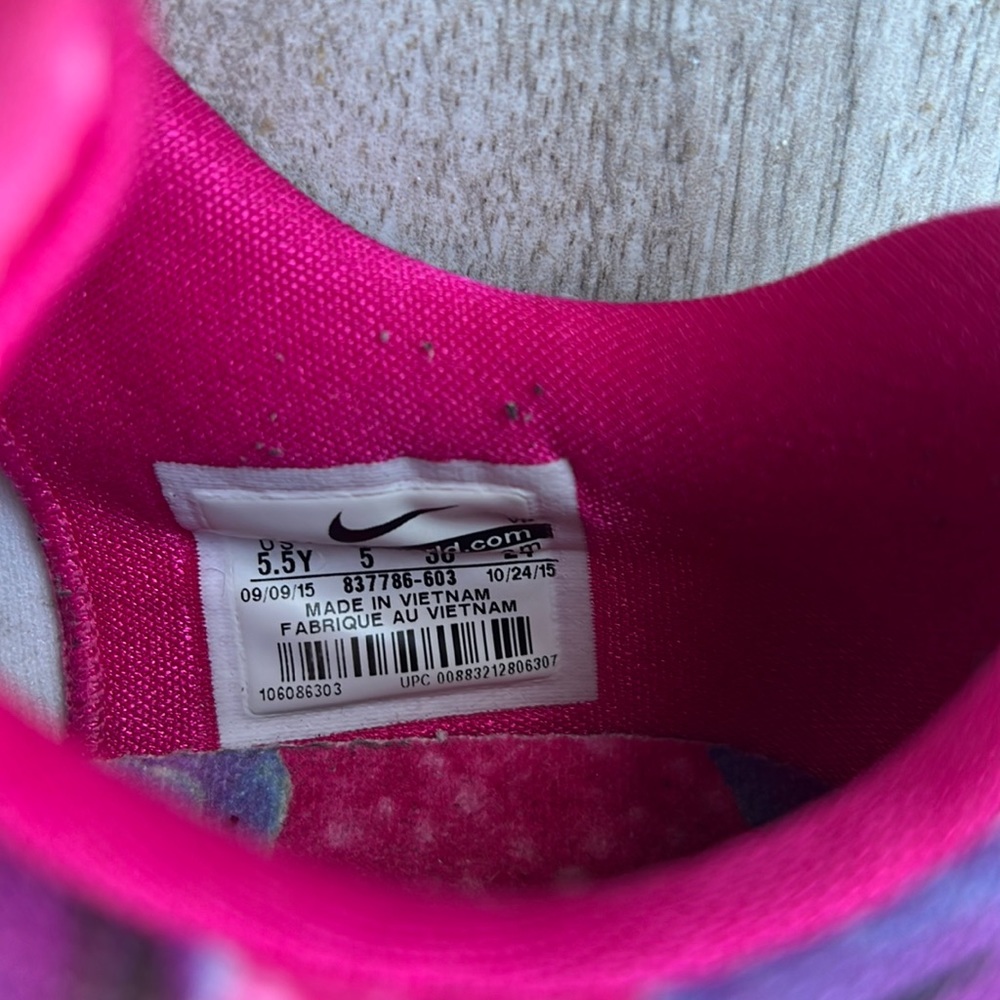 Nike KD 8, Kids size 5.5, Aunt Pearl - Picture 10 of 10